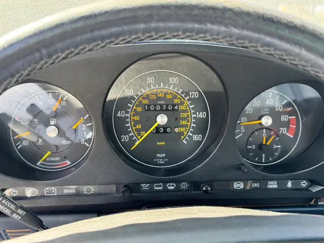 1989 Mercedes 560SL Roadster - Photo 5