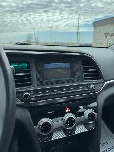 2020 Hyundai Elantra Essential - Photo 12