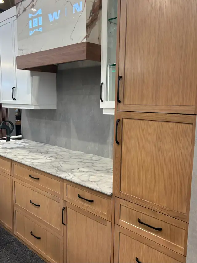 MAPLE SOLID WOOD & HDF KITCHEN CABINETS--BEST PRICE Guaranteed - Photo 9