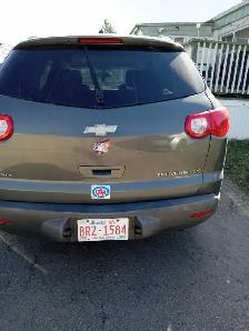 2011 Chevy Traverse - Photo 2
