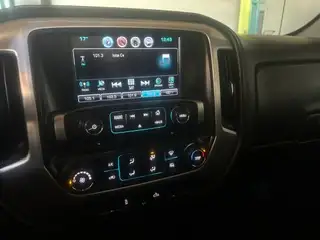 2019 GMC 4x4 - Photo 9