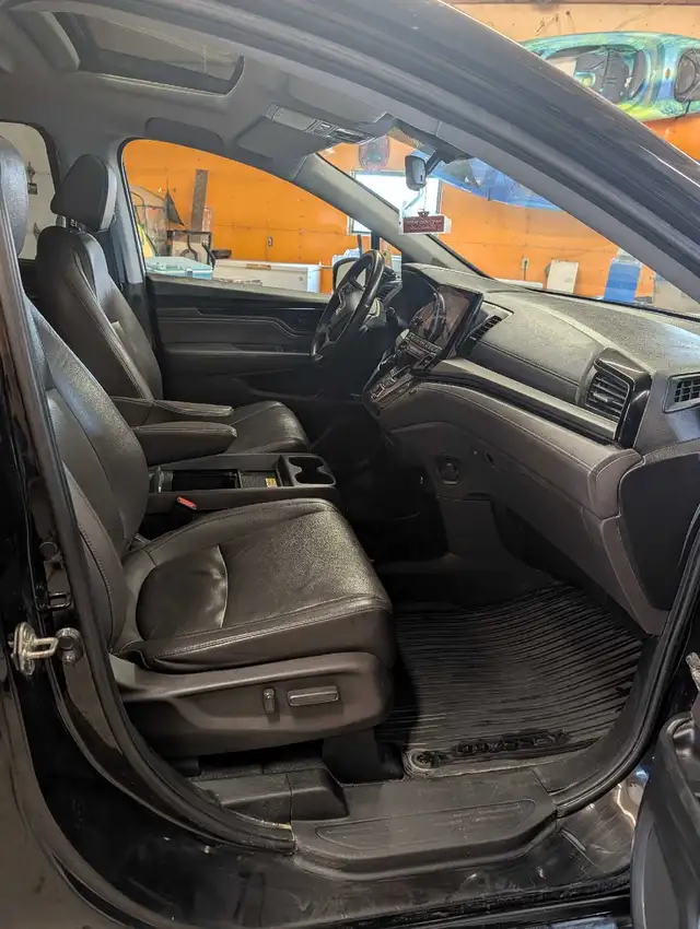 2019 Honda Odyssey Touring - Photo 5