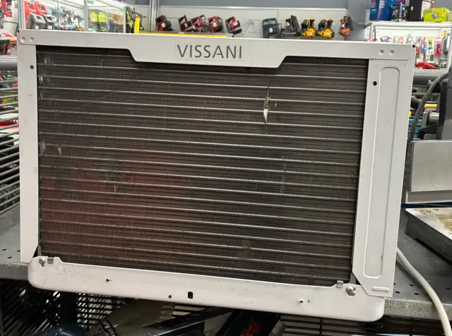 Vissani 10000BTU Window AC Unit - Photo 3