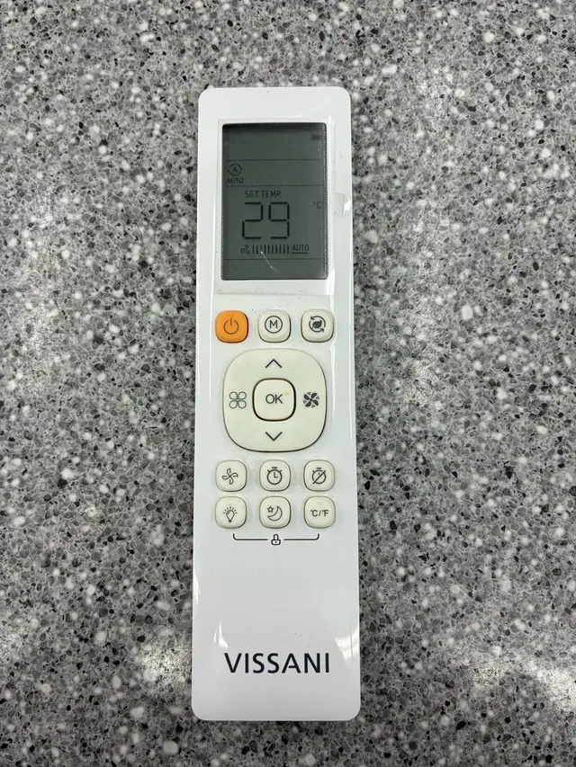 Vissani 10000BTU Window AC Unit - Photo 4