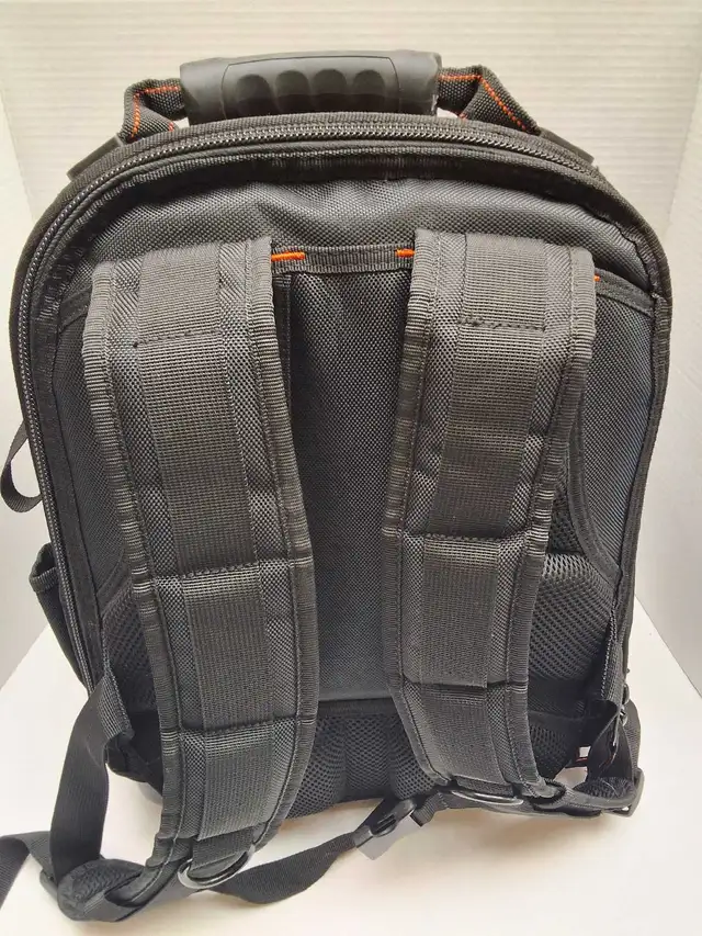 Crescent Tools CTB1000 Storage Backpack - Photo 3