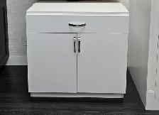High Quality Cabinets & Countertops at Competitive Prices - Photo 8