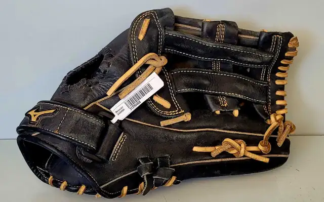 13' Mizuno GWW1304 Baseball Glove (31335458) - Photo 2