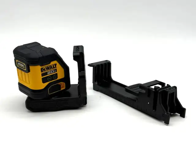 Dewalt DCLE34021 Green Laser (Tool Only) $249 - Photo 9