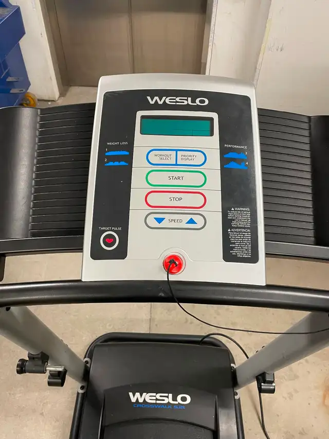 Beautiful treadmill like new