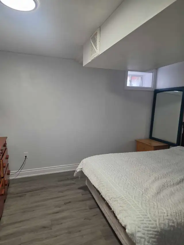2 Bedrooms For Rent, Angus ON - Photo 2