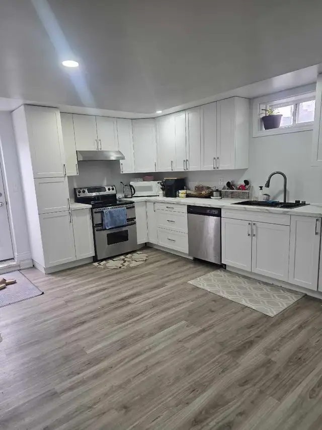 2 Bedrooms For Rent, Angus ON - Photo 3