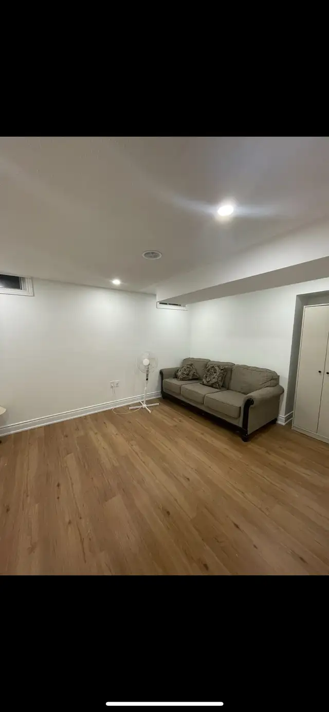basment for rent - Photo 2
