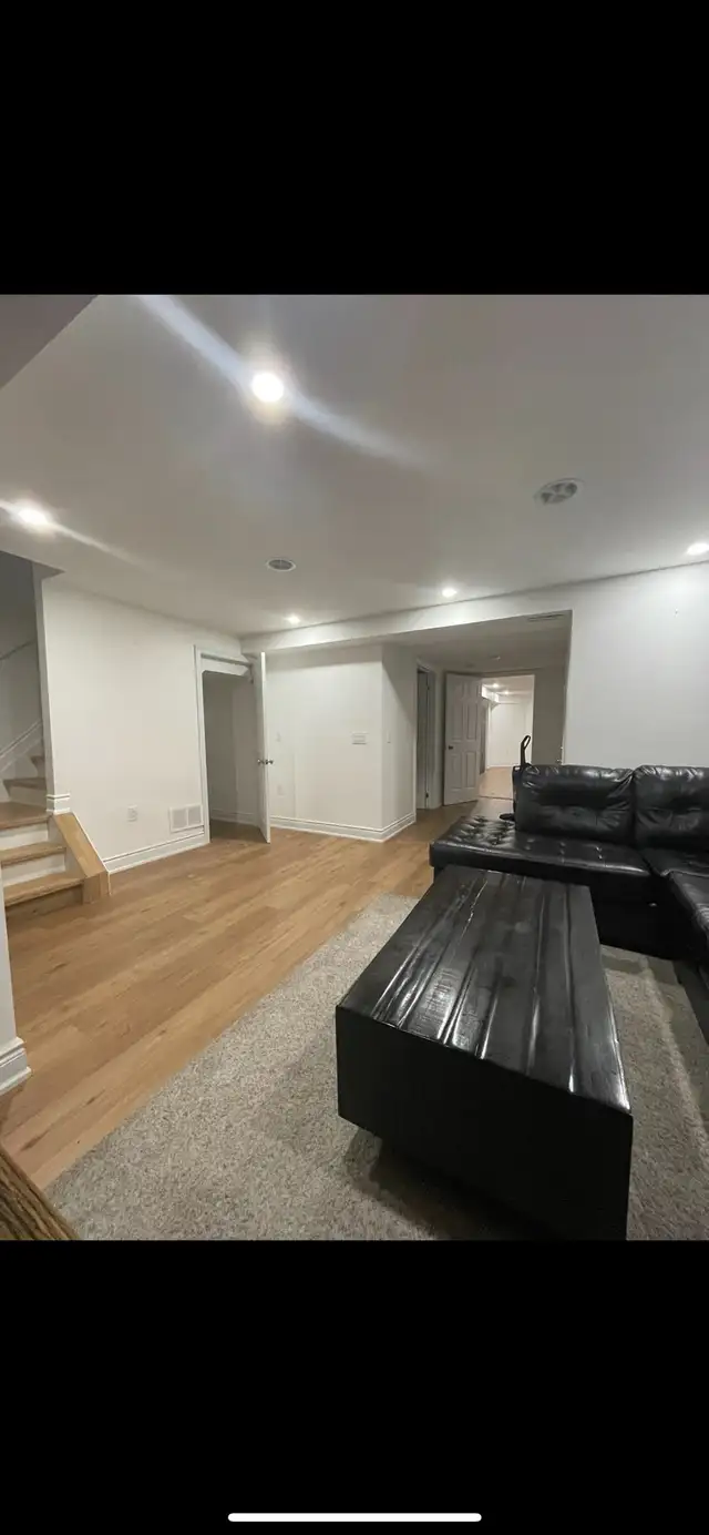 basment for rent - Photo 4