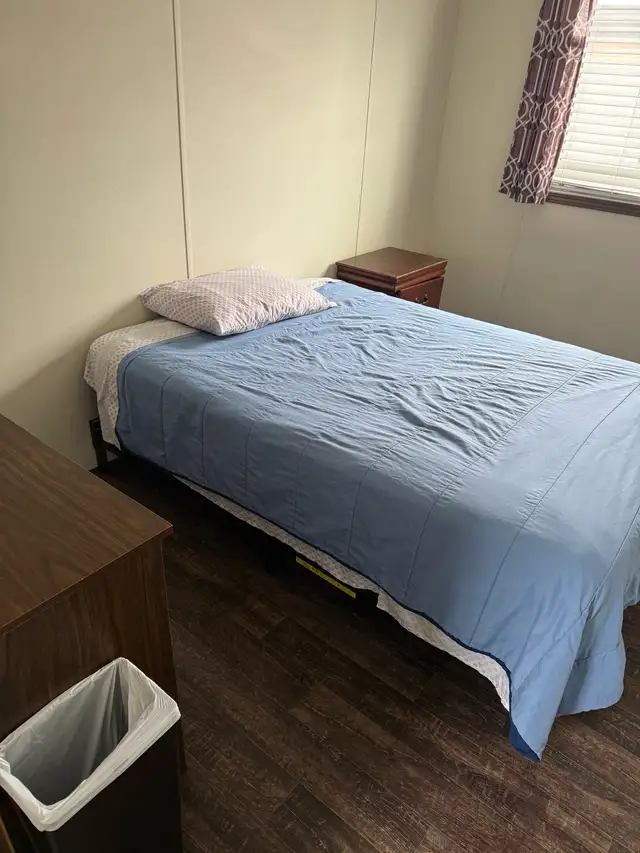 private room for rent - Photo 2