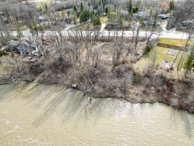 LOT for sale in East St Paul - Photo 5