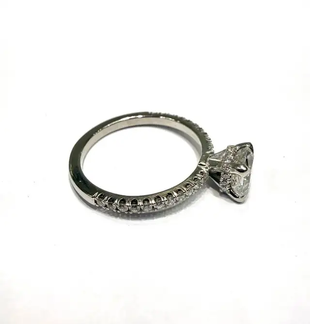 1.31 Carat Platinum Natural GIA Natural Diamond Engagemet Ring - Photo 2