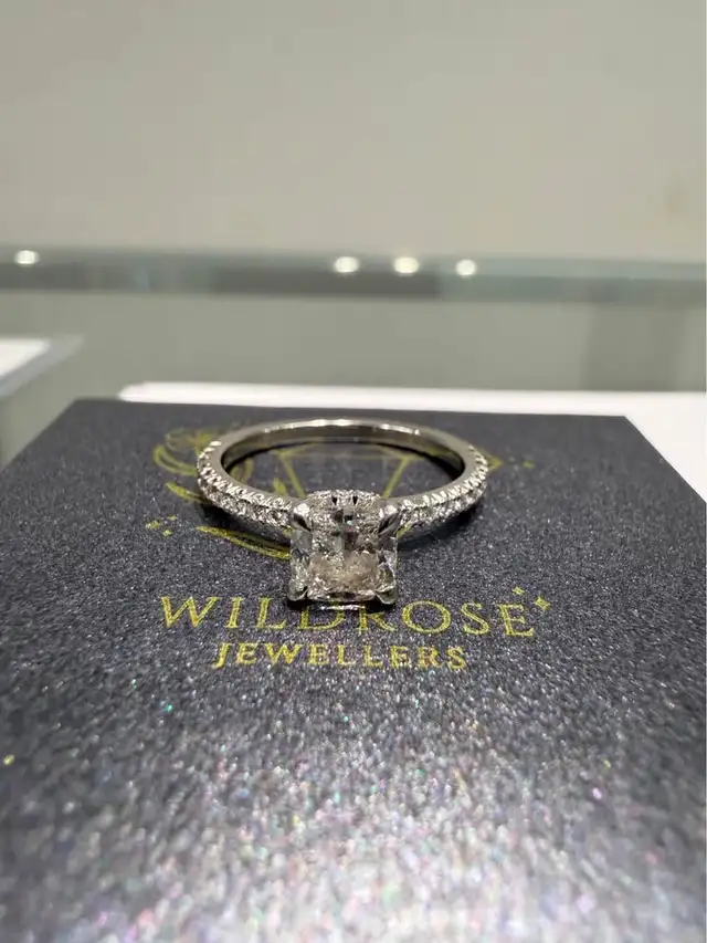 1.31 Carat Platinum Natural GIA Natural Diamond Engagemet Ring - Photo 3