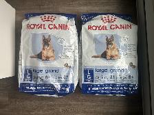 NOURRITURE POUR  CHIEN ROYAL CANIN