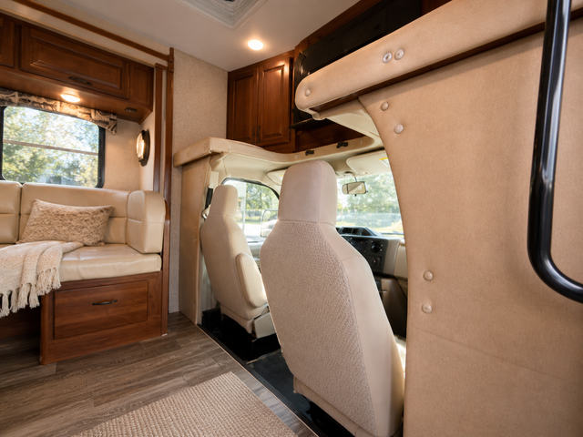 2016 Forest River Sunseeker 2290S Class C Motorhome - Photo 2