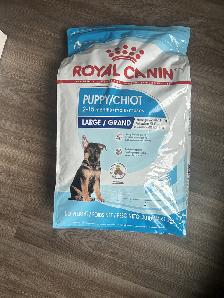 NOURRITURE POUR CHIEN