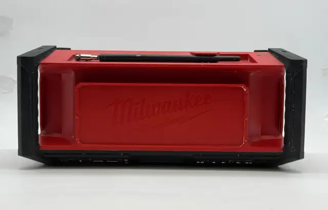 Milwaukee 2952-20 M18 18-Volt Cordless Jobsite Radio $219 - Photo 5