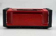 Milwaukee 2952-20 M18 18-Volt Cordless Jobsite Radio $219 - Photo 5