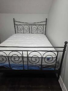 Fully furnished room in Brampton