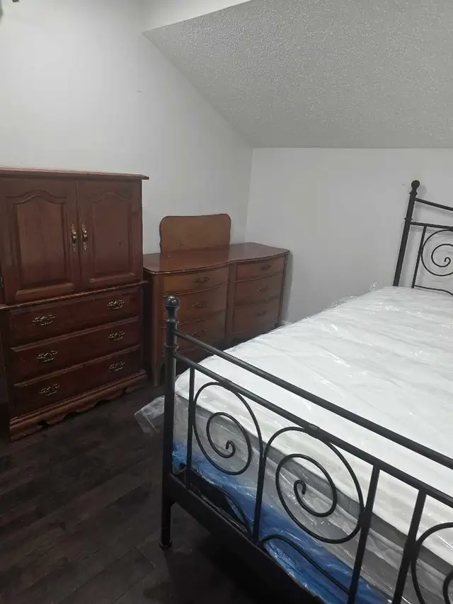 Fully furnished room in Brampton - Photo 2