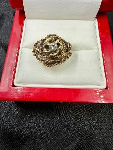 Women's Vintage 14K Gold Flower Ring with Diamond~Size 6