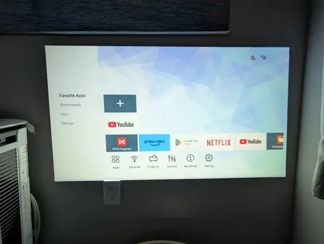 Brand New Smart Wifi 4K Projector For Sale - Photo 8