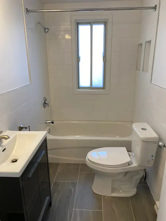 4 1/2 rénové, 1er plancher, accès cour - Photo 7