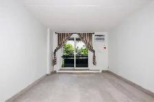 Available NOW for rent.Apartment at 15 Kennedy St. on the main - Photo 4