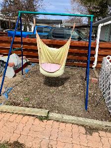 Children’s Lawn swing