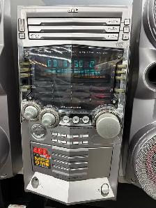 JVC HX-Z3 3-Disc Shelf Stereo - Photo 2