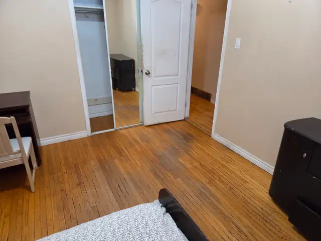 Room for $ 570  (utilities included) - Photo 2
