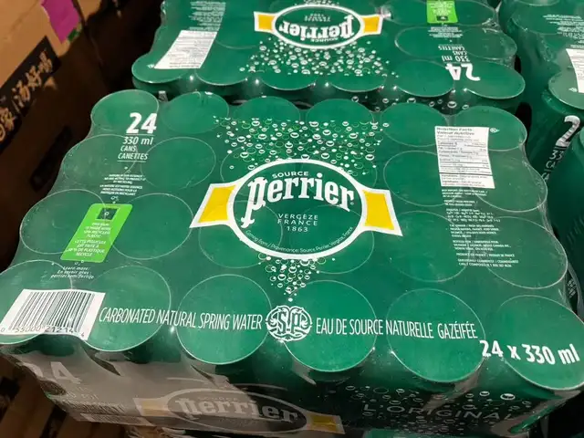 Perrier Sparkling Water 24 Cans x 330ml - Photo 2