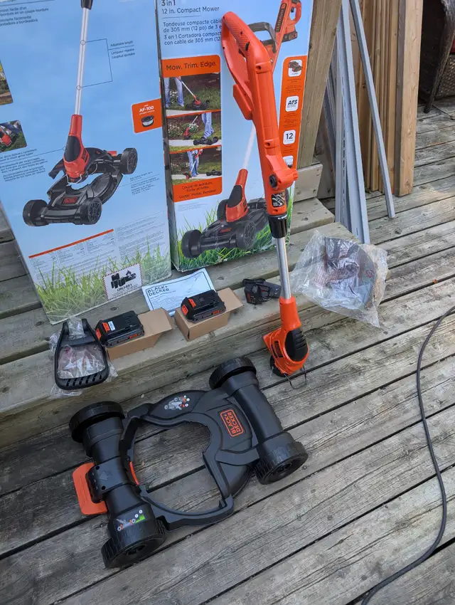 Used, Like New Black & Decker Cordless Lawnmower/Trimmer - Photo 4