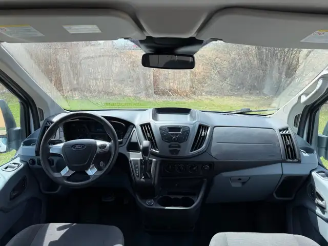 2018 Ford Transit Van 148" WB - Photo 8