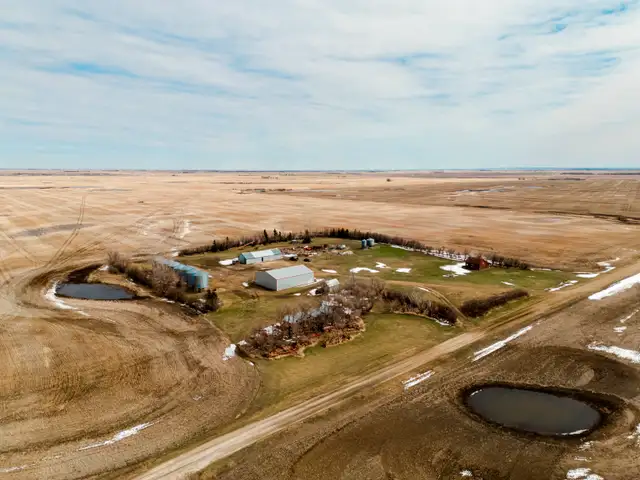 8 Quarters of Grain Land Near Chamberlain, SK - Photo 7