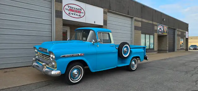 1959 Chev Apache 32
