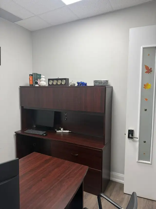 Office Room for rent - Photo 3