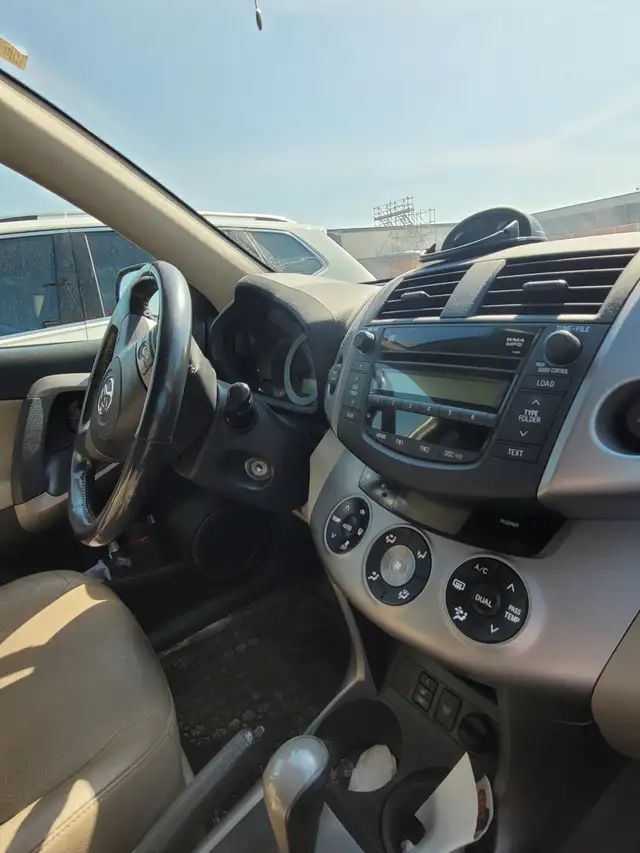 Toyota Rav4 Limited by owner for sale - Photo 3