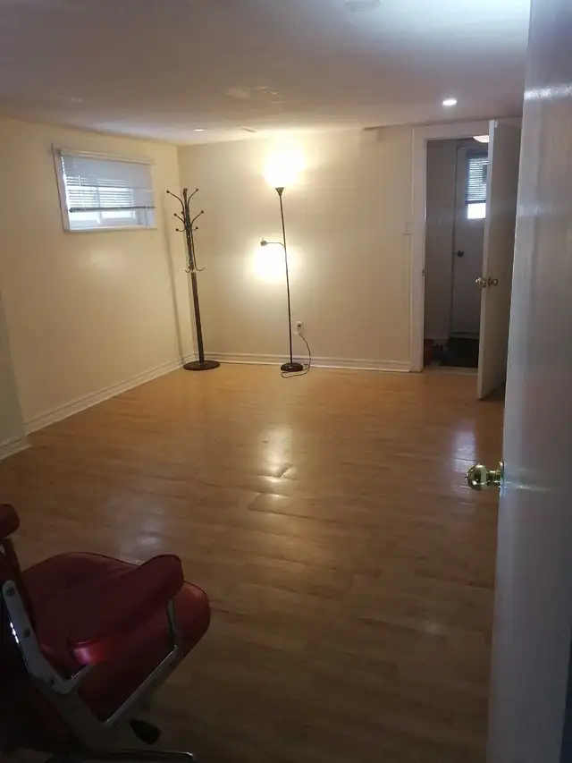 2 Bedrooms - Don Mills and McNicol, Close to Seneca College - Photo 3