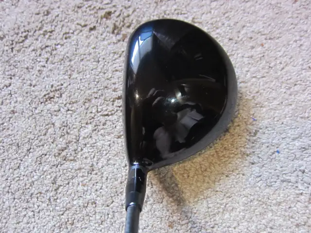 LIKE NEW X-STIFF RH CALLAWAY 9 DRIVER   H/C - Photo 3