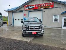2017 Ford F-150 XLT 5.0L V8 4x4 (TRADES WELCOME) - Photo 2
