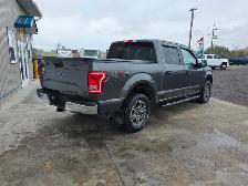 2017 Ford F-150 XLT 5.0L V8 4x4 (TRADES WELCOME) - Photo 3