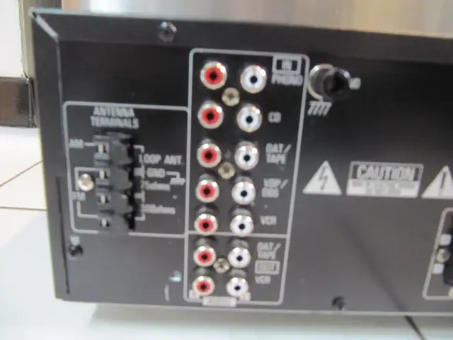 Denon Model AVR-800 Precision Audio Component Receiver Cir 1995 - Photo 10