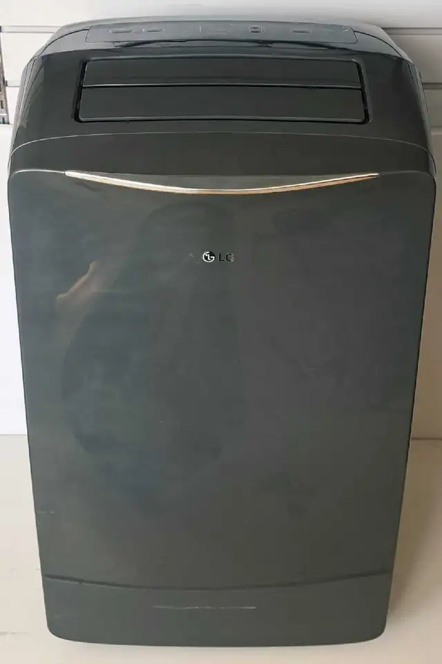 14K BTU LG 1417GSR Air Conditioner w/Accessories (25589170)