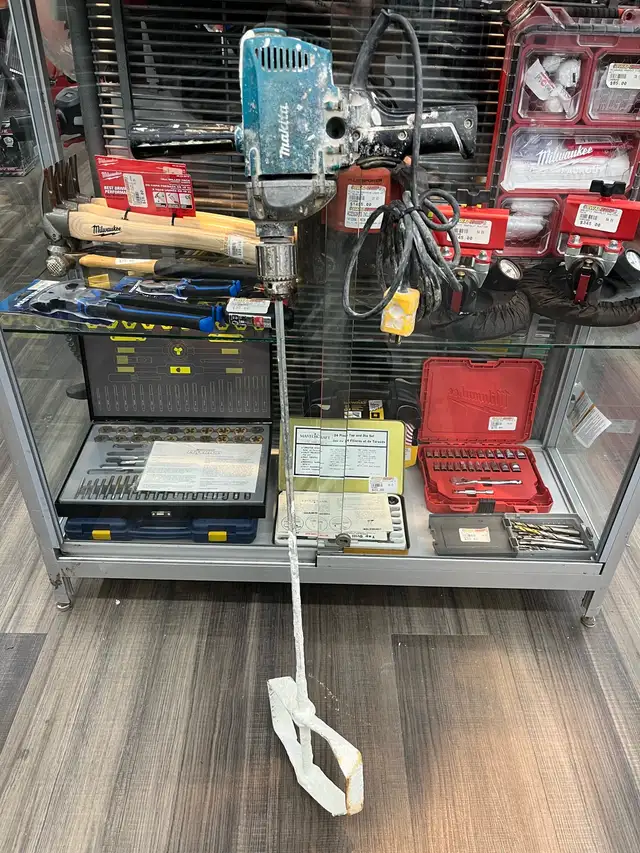 Makita 6013 Mixing Drill