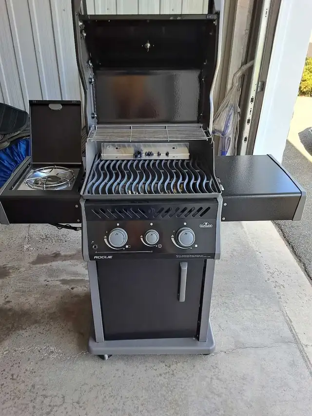 BBQ Napoléon Rogue au gaz naturel neuf - Photo 2